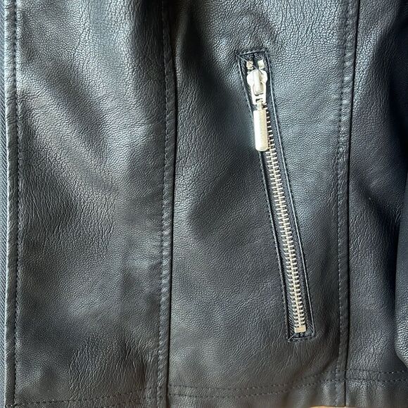 Baccini Black Faux Leather Jacket Size XL - Picture 8 of 11